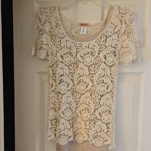 Body Central Cream Lace Overlay Blouse